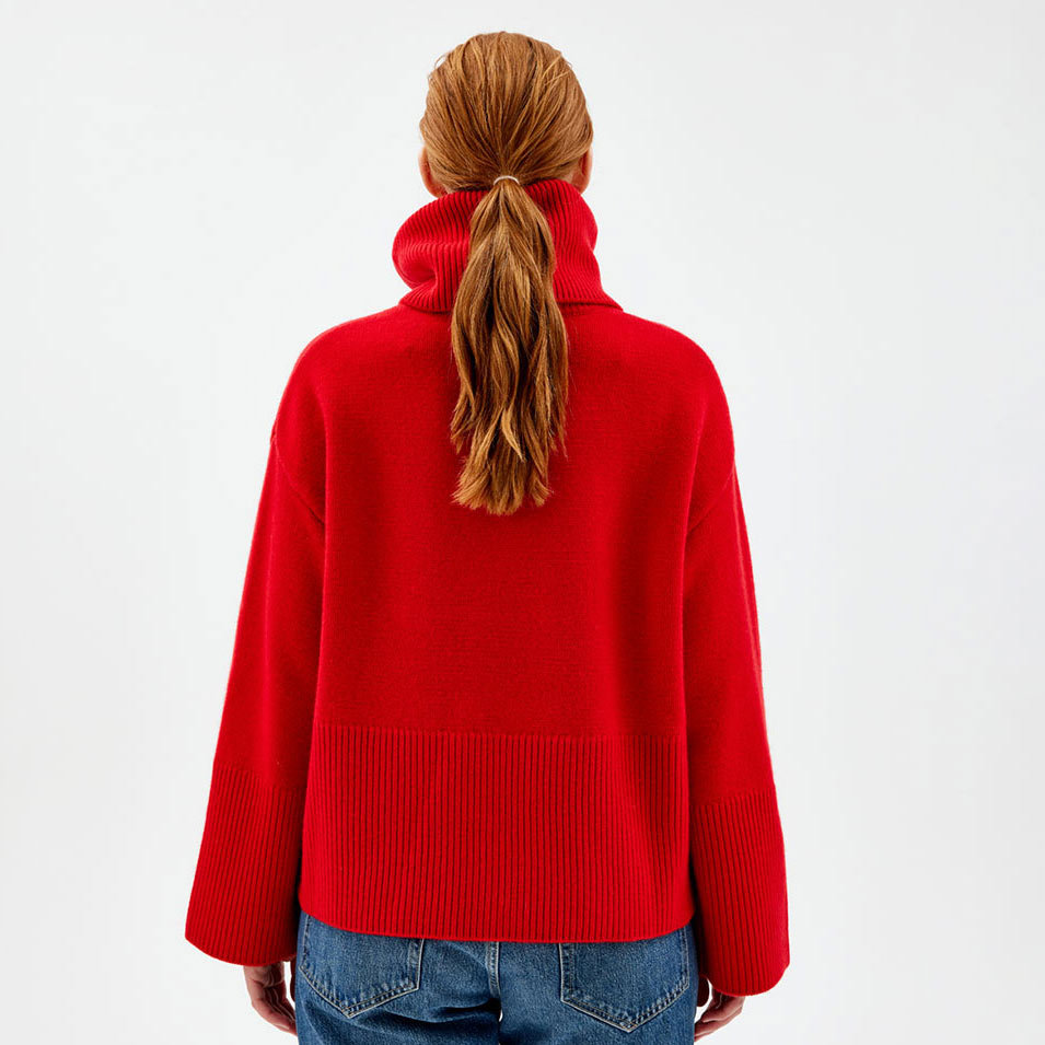 Wool Oversized Sweater w/Neck
